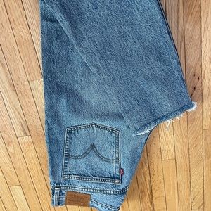 Levis Wedgie size 30 raw hem